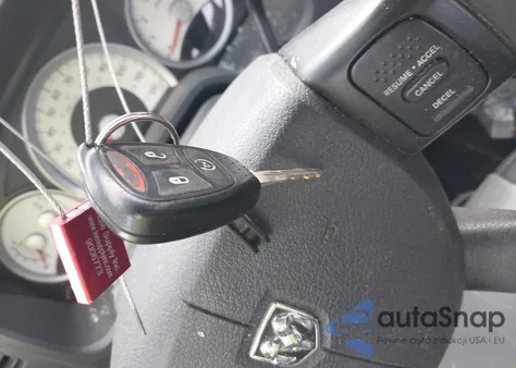 2008 Dodge Dakota Laramie z USA, uszkodzony, nr VIN 1D7HW58N08S562470